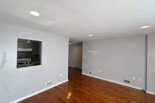 12 Bayview Ave, Jersey City, NJ 07305 - Photo 9