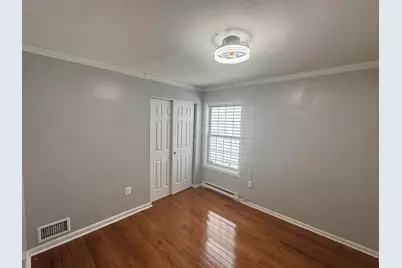 12 Bayview Ave #1, Jersey City, NJ 07305 - Photo 17