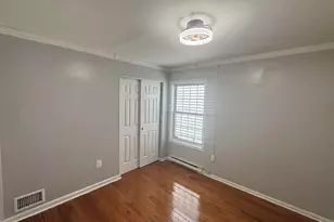 12 Bayview Ave, Jersey City, NJ 07305 - Photo 17