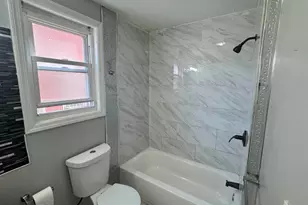 12 Bayview Ave, Jersey City, NJ 07305 - Photo 21