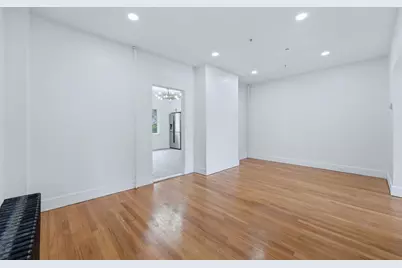 281 Avenue C, Bayonne, NJ 07002 - Photo 19