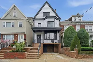 281 Avenue C, Bayonne, NJ 07002 - Photo 1