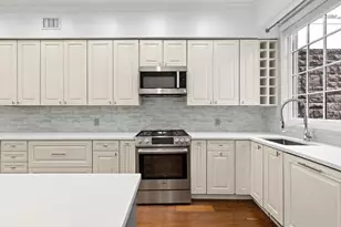 147 Manhattan Ave, Jersey City, NJ 07307 - Photo 5