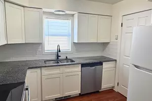 123 Orient Ave, Jersey City, NJ 07305 - Photo 5