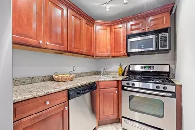 931 Hudson St #3, Hoboken, NJ 07030 - Photo 5
