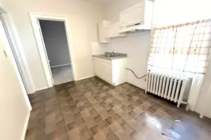 811 Sip St, Union City, NJ 07087 - Photo 5