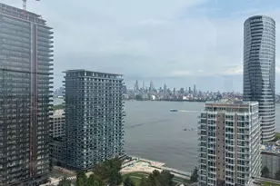 2 Shore Ln, Jersey City, NJ 07310 - Photo 35