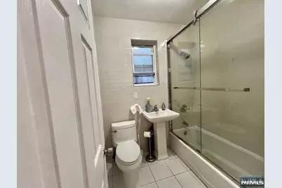 123 Oak St #APT2, Weehawken, NJ 07086 - Photo 23