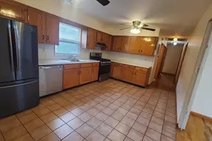 81 Prospect Ave, Bayonne, NJ 07002 - Photo 7
