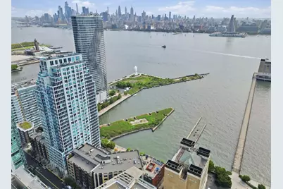 20 Newport Parkway #1812, Jersey City, NJ 07310 - Photo 3