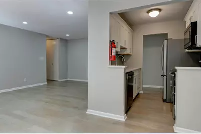 100 Pierson Miller #F12, Pompton Lakes, NJ 07442 - Photo 9