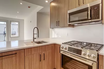921 Madison St #303, Hoboken, NJ 07030 - Photo 3