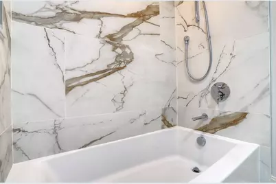 921 Madison St #409, Hoboken, NJ 07030 - Photo 15