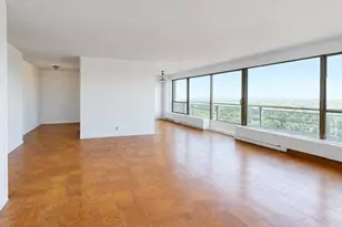 2077 Center Ave, Fort Lee, NJ 07024 - Photo 3