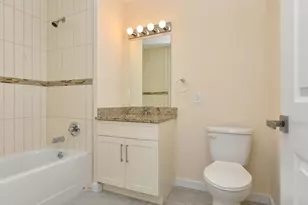424 Whiton St, Jersey City, NJ 07304 - Photo 19