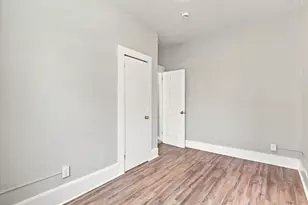 53 Ocean Ave, Jersey City, NJ 07305 - Photo 11