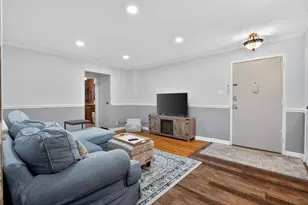 214 Avenue A, Bayonne, NJ 07002 - Photo 3
