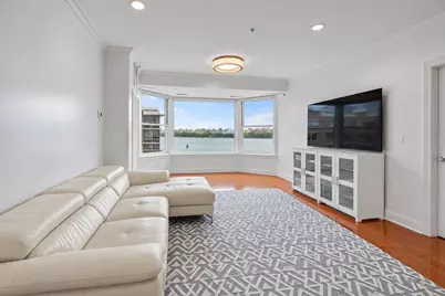 20 Avenue At Port Imperial #403, West New York, NJ 07093 - Photo 5
