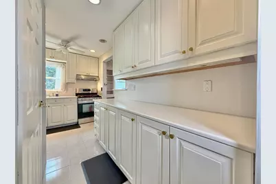 9 Elna Ct, Bayonne, NJ 07002 - Photo 21