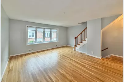 9 Elna Ct, Bayonne, NJ 07002 - Photo 5