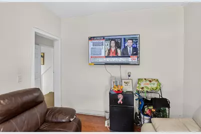 160 Fulton Ave, Jersey City, NJ 07305 - Photo 9