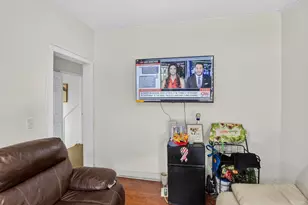 160 Fulton Ave, Jersey City, NJ 07305 - Photo 9