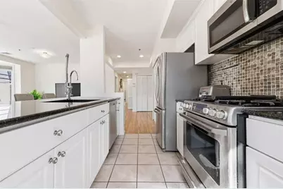 380 Newark St #2D, Hoboken, NJ 07030 - Photo 11