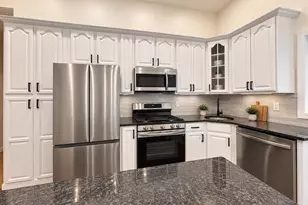 32 W 19th St, Bayonne, NJ 07002 - Photo 15
