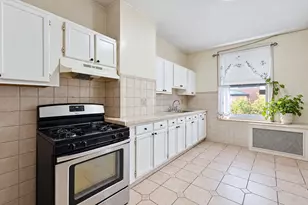 2207 Kerrigan Ave, Union City, NJ 07087 - Photo 3