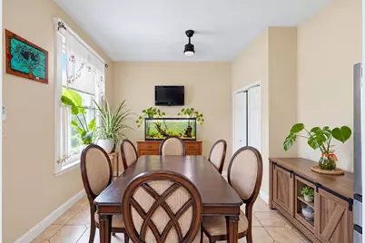 2207 Kerrigan Ave, Union City, NJ 07087 - Photo 5