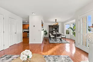 19 Maritime Way, Bayonne, NJ 07002 - Photo 5