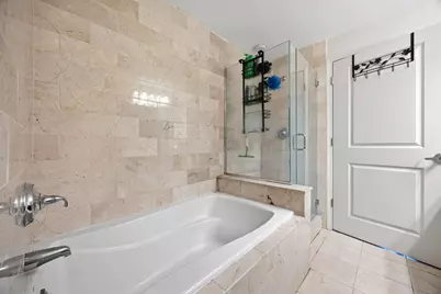 15 Enterprise Ct #1-05, Jersey City, NJ 07305 - Photo 9