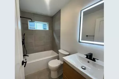 40 Wade St #ADU, Jersey City, NJ 07305 - Photo 21