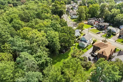 414 Saddle River Rd, Saddle Brook Township, NJ 07663 - Photo 25