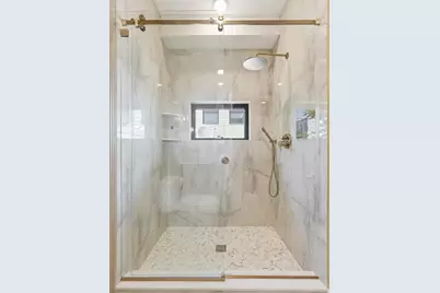 202 Fairview Ave, Jersey City, NJ 07304 - Photo 13