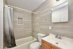 195 Webster Ave, Jersey City, NJ 07307 - Photo 19