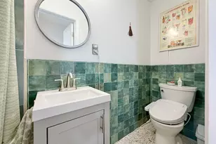 2330 5th St, Fort Lee, NJ 07024 - Photo 17