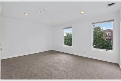 138 Avenue C, Bayonne, NJ 07002 - Photo 33