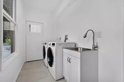 138 Avenue C, Bayonne, NJ 07002 - Photo 13