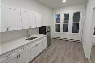 10 Sherman Pl, Jersey City, NJ 07307 - Photo 7