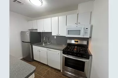 225 Halladay St #2, Jersey City, NJ 07304 - Photo 7