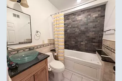 33 Summit Ave #1, Jersey City, NJ 07304 - Photo 5