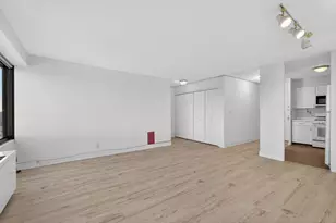 135 Montgomery St, Jersey City, NJ 07302 - Photo 7