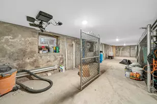 9 Stagg St, Jersey City, NJ 07306 - Photo 25