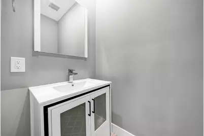 9 Stagg St #2, Jersey City, NJ 07306 - Photo 9