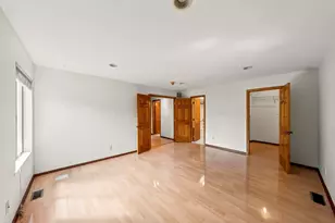 484 Teal Plaza, Secaucus, NJ 07094 - Photo 25
