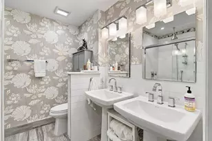 208 Shearwater Ct W, Jersey City, NJ 07305 - Photo 23