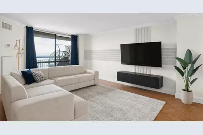 1020 Harmon Cove Tower #1020, Secaucus, NJ 07094 - Photo 5
