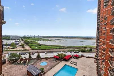 1020 Harmon Cove Tower #1020, Secaucus, NJ 07094 - Photo 31
