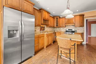 82 E 26th St, Bayonne, NJ 07002 - Photo 5